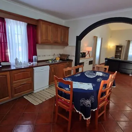Johnny's House By Pontanegraazores Holiday home *