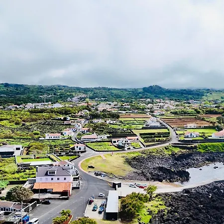 Holiday home Johnny's House By Pontanegraazores *