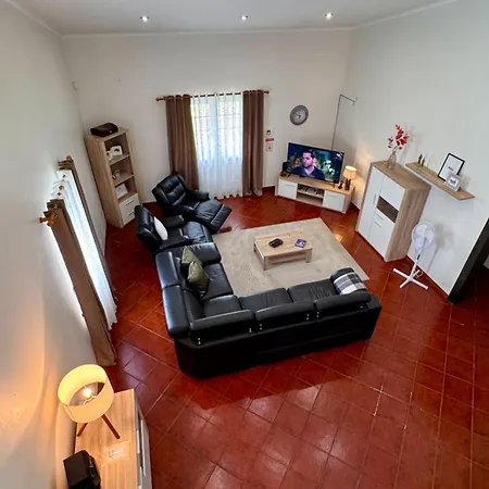 Johnny's House By Pontanegraazores