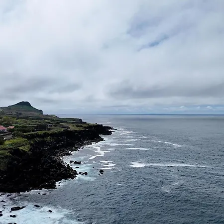 Johnny's House By Pontanegraazores