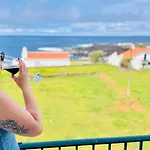 Johnny's House By Pontanegraazores * Biscoitos (Terceira)