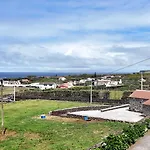 Casa de Férias Johnny's House By Pontanegraazores