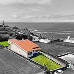 Johnny's House By Pontanegraazores Casa de Férias