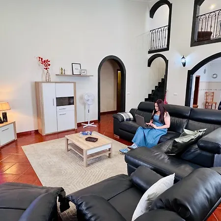 Johnny's House By Pontanegraazores Biscoitos (Terceira)