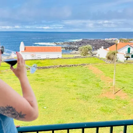 Johnny's House By Pontanegraazores * Biscoitos (Terceira)