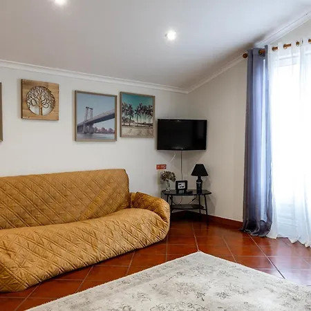 펜션 Johnny's House By Pontanegraazores Biscoitos (Terceira)