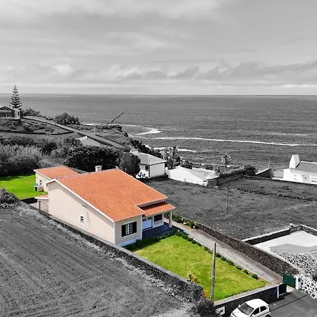 Johnny's House By Pontanegraazores Дом отдыха