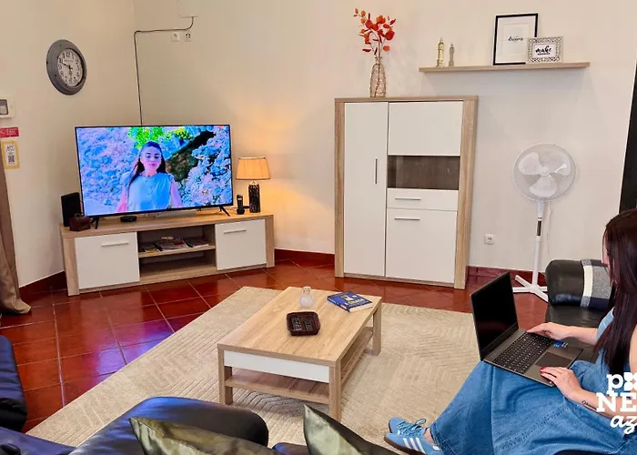 펜션 Johnny's House By Pontanegraazores Biscoitos (Terceira)